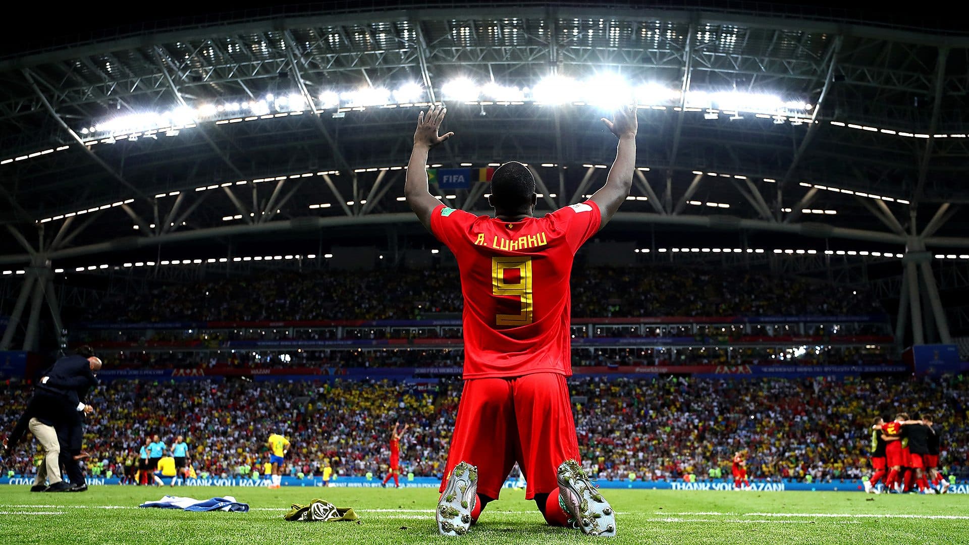 Soi Cận Cảnh Dàn Súng Ống "Khủng" Và Lenses Tại World Cup 2026: Đỉnh Cao Công Nghệ Hay Đốt Tiền?