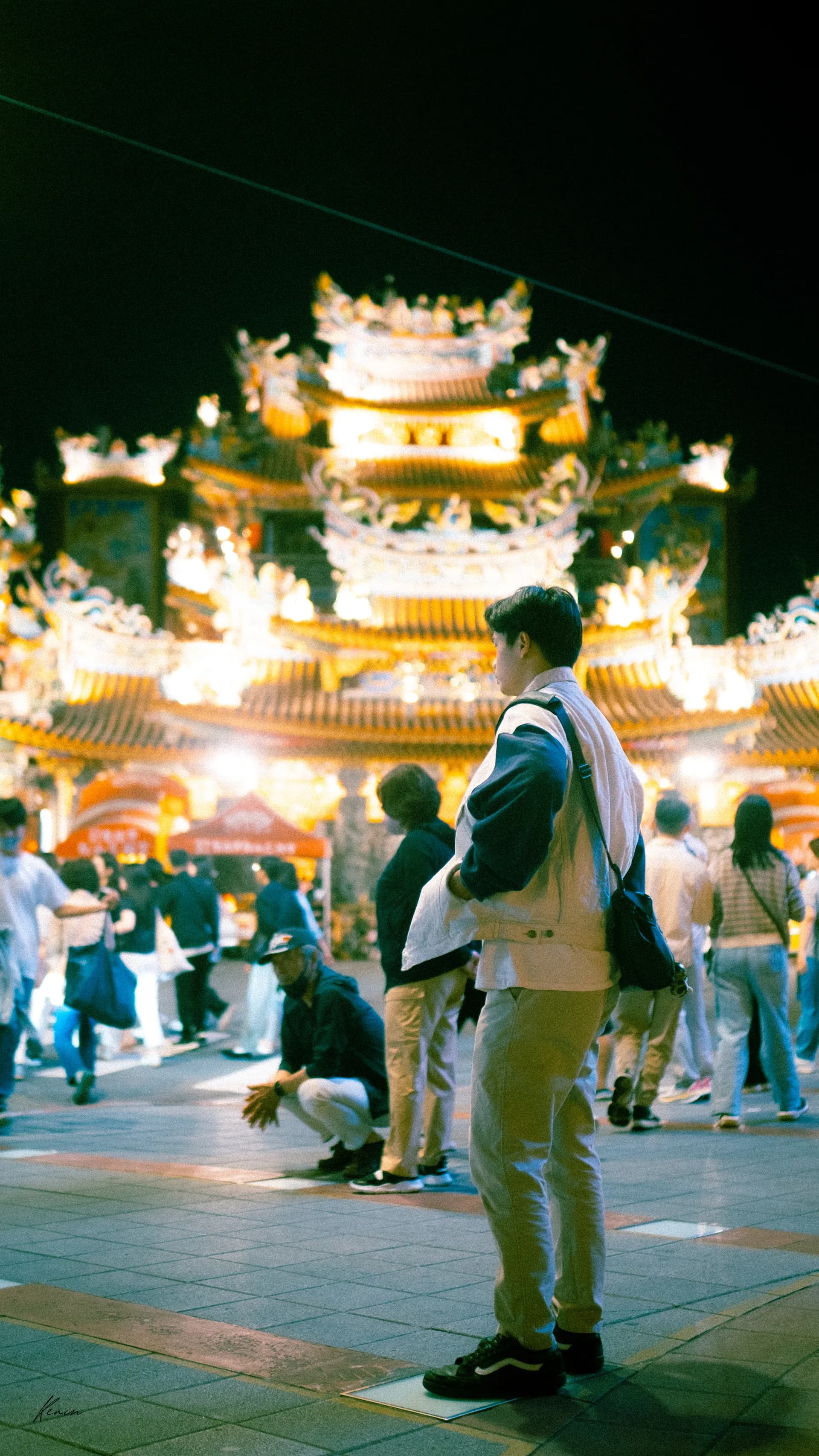 Dreamy street and cinematic festival visuals in Vietnam by Kevin Duong